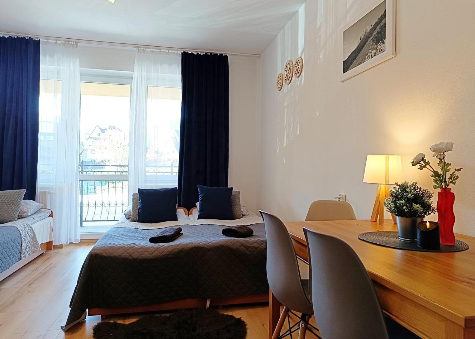 Homestay Paradna