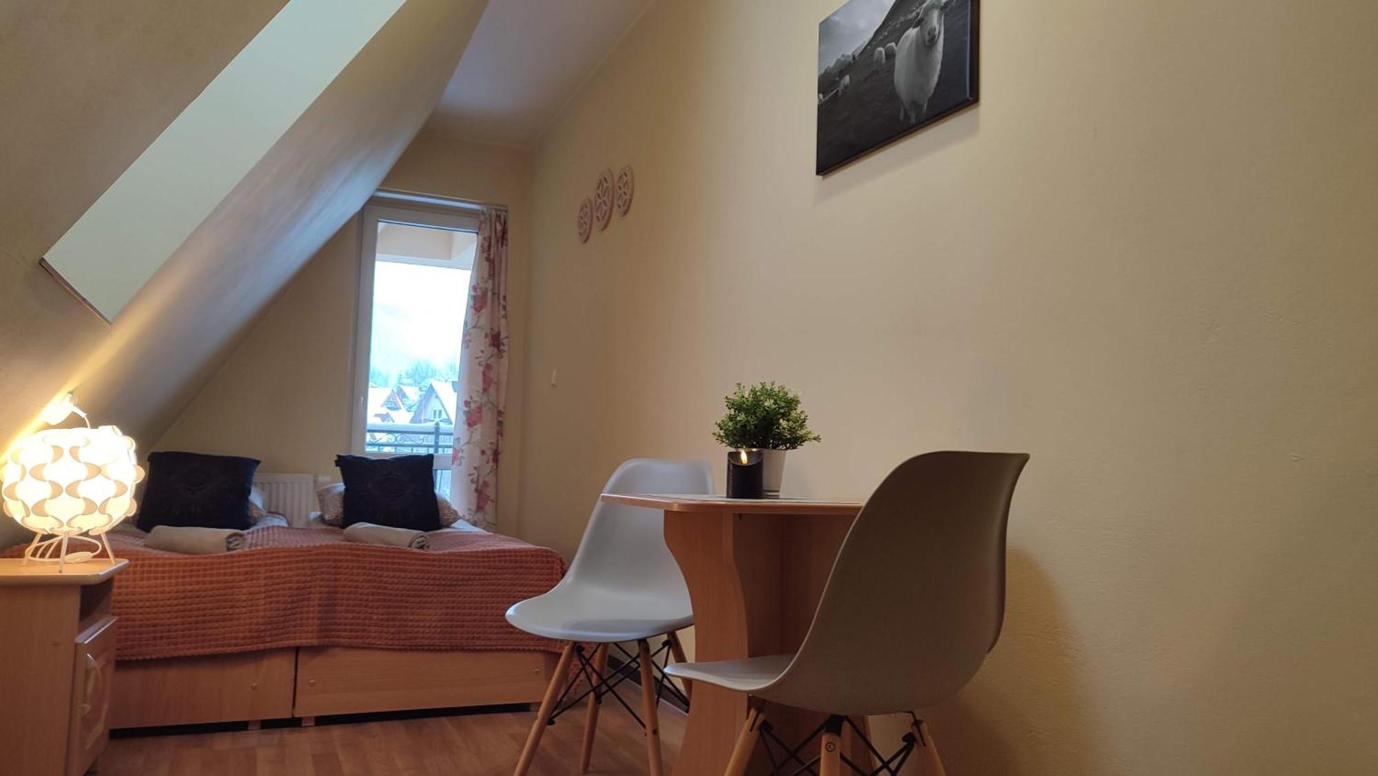 Paradna Homestay *